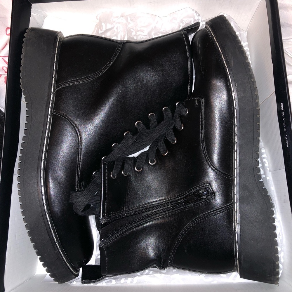 STEVE MADDEN BOOTS (NEW) 🔥🔥
